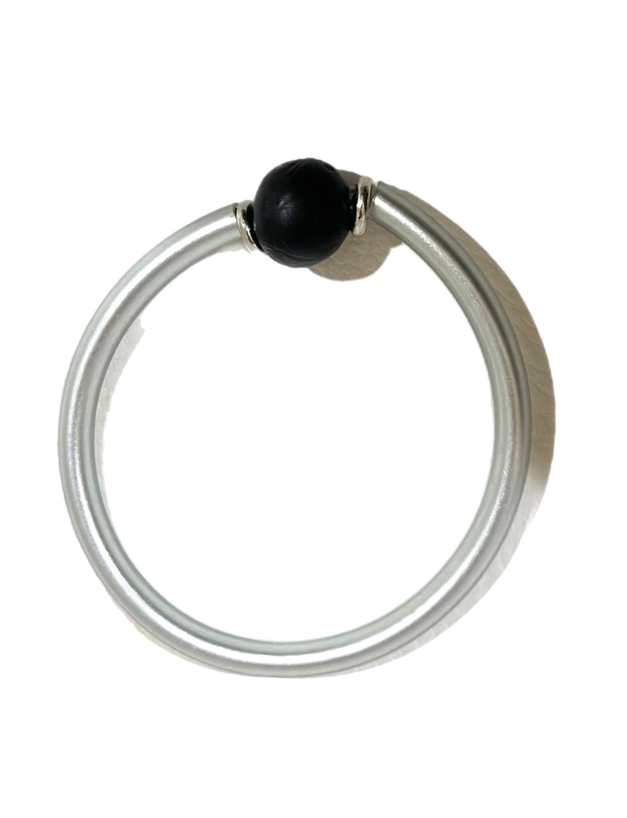 Modern Minimalist Bangle: Silver